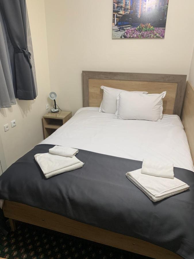 Hotel Oazis Haszkovo Kültér fotó